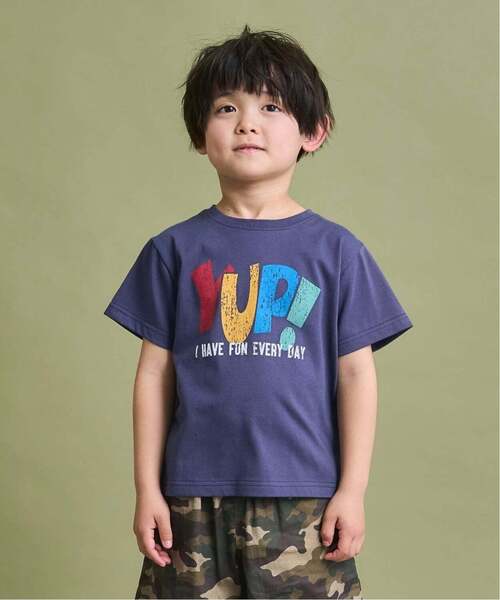 b・ROOM（ビールーム）の「【防汚・速乾・型崩れしない】選べる８パターンアソートプリントTシャツ（Tシャツ/カットソー・キッズ・ネイビー/グリーン系その他/レッド系その他/トップグレー/レンガ/アイボリー/ブラック/ターコイズブルー・90cm/100cm/110cm/120cm/130cm/150cm/140cm）」の5枚目の写真