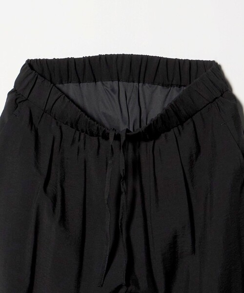 green label relaxing（グリーンレーベルリラクシング）の「［size SHORTあり］【WEB限定】＜at ease＞ドロスト ワイド パンツ（その他パンツ・レディース・ブラウン/その他1/ブラック/ナチュラル・FREE/SHORT）」の5枚目の写真