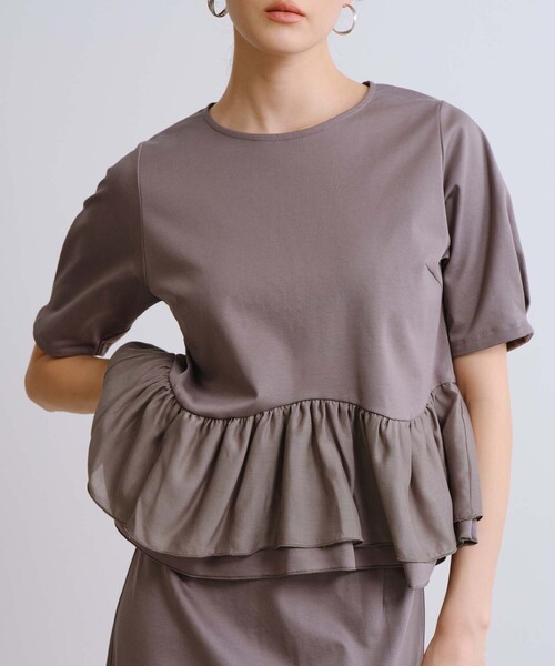 BIANCA(ビアンカ)の「【セットアップ】スムースジャージフリルコンビカットソー(Tシャツ/カットソー・レディース・ブラウン系その他/ブラック/グレー系その他2・38)」の5枚目の写真