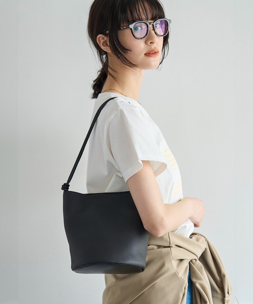 model：H166　着用サイズ：F