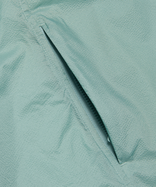 NOMANUAL(NOMANUAL)の「DUNE LIGHT NYLON JACKET - MARINA(ナイロンジャケット・レディース・その他・MEDIUM/LARGE/SMALL)」の8枚目の写真