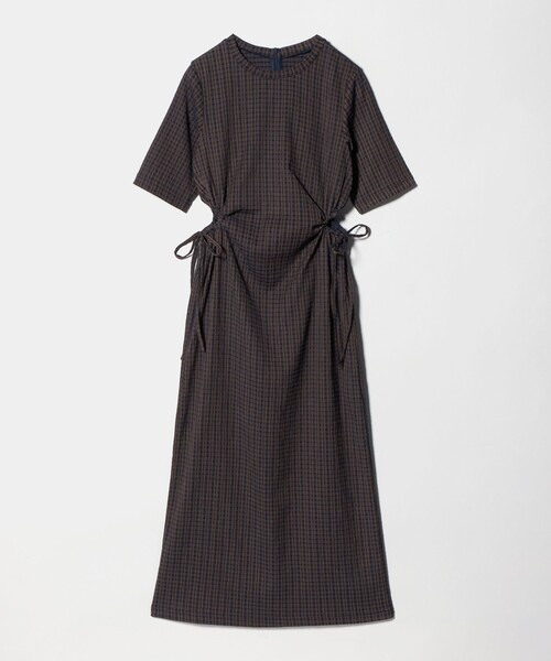 BEAUTY&YOUTH UNITED ARROWS（ビューティーアンドユースユナイテッドアローズ）の「サイドホール ショートスリーブ ワンピース（ワンピース・レディース・ブラック/ブラウン系/ダークブラウン・M/S）」の18枚目の写真