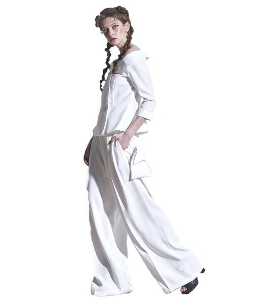 GREEDILOUS(グリディアス)の「ホワイトバックポケットパンツ(その他パンツ・レディース・その他・S/M/L/XS)」の2枚目の写真
