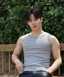 PROCESS（プロセス）の「Studded Detail Sleeveless - Grey（Tシャツ/カットソー）」