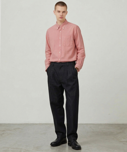 ease（イーズ）の「ウォッシュドボタンダウンストライプシャツ_レッド（シャツ/ブラウス・メンズ・その他・MEDIUM/LARGE）」の3枚目の写真
