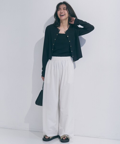 UNFILO（アンフィーロ）の「【セットアップ着用可/ウエストゴム】FINE MOVE ギャザーワイドパンツ（その他パンツ・レディース・カーキ系/ブラック系/ホワイト系・X-SMALL/SMALL/MEDIUM/LARGE）」の16枚目の写真
