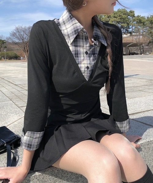 anyonemore(エニワンモア)の「チェックシャツ風7分袖バックリボンスリムTシャツ(シャツ/ブラウス・レディース・ブラック・FREE)」の19枚目の写真