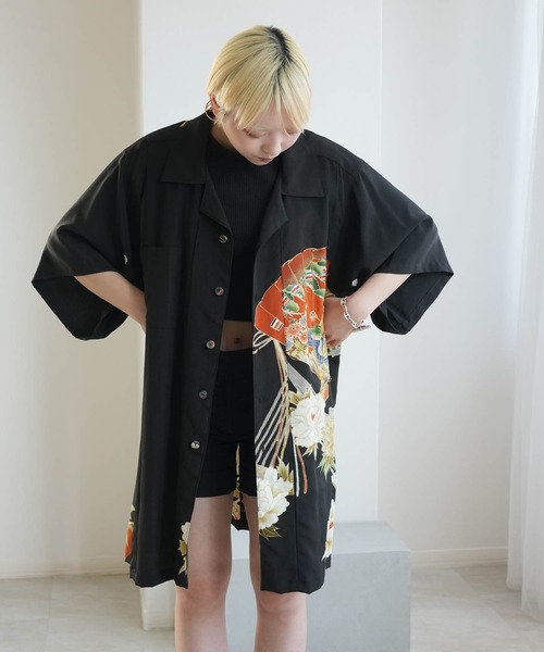 utatane(ウタタネ)の「着物リメイク maison utatane シャツ/ブラウス 扇影の華(シャツ/ブラウス・レディース・ブラック・FREE)」の10枚目の写真