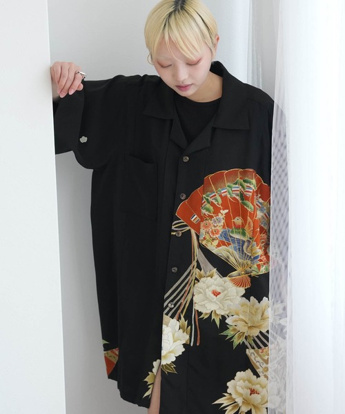 utatane(ウタタネ)の「着物リメイク maison utatane シャツ/ブラウス 扇影の華(シャツ/ブラウス・レディース・ブラック・FREE)」の13枚目の写真