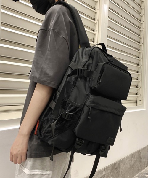 WESTBOY(ウエストボーイ)の「バックパック 20L リュックサック ユニセックス ノートPC収納可 WO26S8BG01(バックパック/リュック・メンズ・ブラック・FREE)」の7枚目の写真