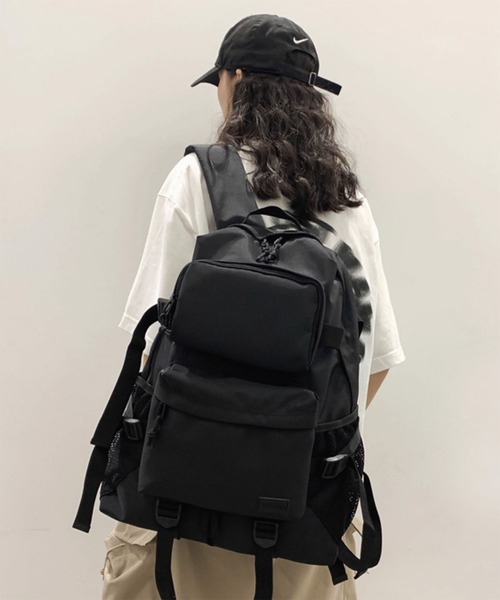 WESTBOY(ウエストボーイ)の「バックパック 20L リュックサック ユニセックス ノートPC収納可 WO26S8BG01(バックパック/リュック・メンズ・ブラック・FREE)」の11枚目の写真