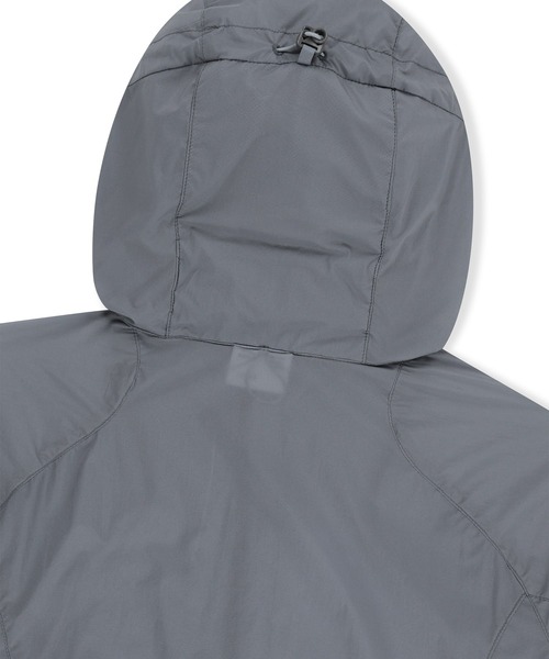 SUNLOVE（サンラブ）の「PERTEX Nimbus Light Jacket（マウンテンパーカー・レディース・ライム/ホワイト/チャコール/グレー・S/M/L/XL）」の17枚目の写真