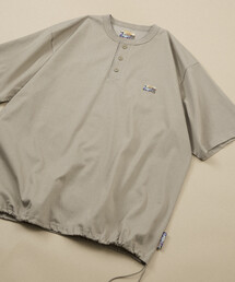 FREAK'S STORE for BEACH & FES リラックスフィット ワンポイントロゴ スピンドル ヘンリーネックTシャツ/紫外線防止（UPF50+）/接触冷感/吸水速乾