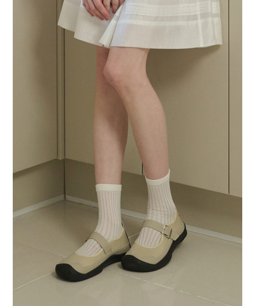 APTO(アプト)の「オリー スニーカー AHNK001(スニーカー・レディース・ブラック/Cream・23cm/23.5cm/24cm/24.5cm/25cm)」の4枚目の写真