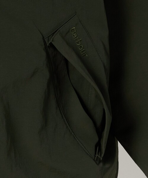Barbour(バブアー)の「<Barbour>トランスポート ナイロン ジャケット(ナイロンジャケット・メンズ・ブラック/オリーブ/ナチュラル・38/36/40)」の15枚目の写真