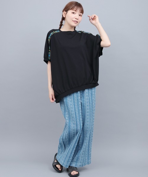 チチカカ（チチカカ）の「汗染み防止ドルマン刺繍プルオーバー（Tシャツ/カットソー・レディース・アイボリー/ブラック/グリーン・FREE）」の4枚目の写真