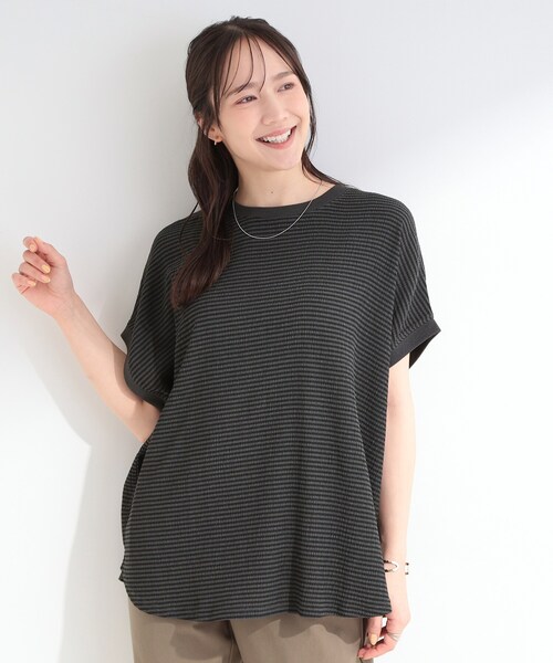 SHOO・LA・RUE（シューラルー）の「【洗濯機可/体型カバー】ゆるさら快適 柄アソートしぼしぼドルマンTシャツ（Tシャツ/カットソー・レディース・チャコール/ホワイト系5/ホワイト/ライトブルー/ブラウン系その他/ブラック・00）」の17枚目の写真