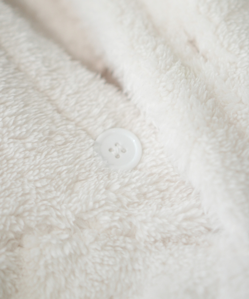 MASMARULEZ APPAREL(マスマルールズ アパレル)の「Cozy bear fleece warm hoodie_5 Colors(パーカー・レディース・チャコール/ブラック/ベビーピンク/ブラウン系その他/アイボリー・ONE SIZE)」の9枚目の写真