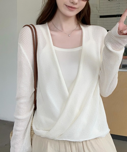 AMAJI(アマジ)の「ショート丈 レイヤードデザイン ニットトップス(Tシャツ/カットソー・レディース・ライトピンク/ライトブルー/ホワイト・FREE)」の1枚目の写真