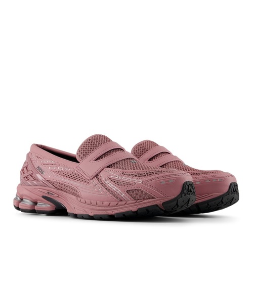 NEW BALANCE(ニューバランス)の「1906 Loafer(ローファー・レディース・ピンク系その他・30.0cm/29.0cm/23.5cm/23.0cm/22.5cm/22.0cm/28.5cm/28.0cm/27.5cm/27.0cm/26.5cm/26.0cm/25.5cm/25.0cm/24.5cm/24.0cm)」の2枚目の写真