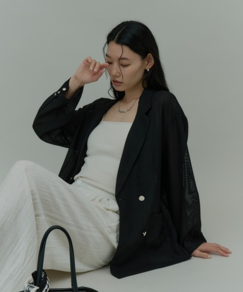 Plumel（プルメル）の「Sheer Mesh Tailored Jacket  / シアーメッシュテーラードジャケット（テーラードジャケット・レディース・ブラック/オフホワイト・MEDIUM）」の3枚目の写真