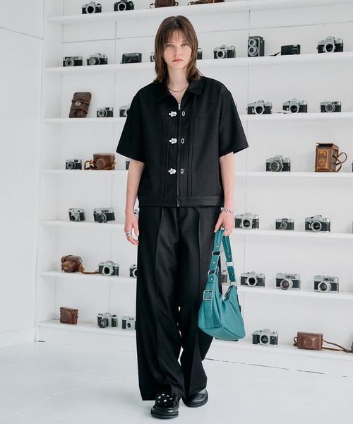 SELLE GLANT（セレグランテ）の「DENIM-LIKE SEMI-WIDE STRAIGHT SLACKS / デニムライクセミワイドストレートスラックス（スラックス・メンズ・ダークブラウン/ブラック/ダークインディゴブルー・SMALL/LARGE/MEDIUM）」の8枚目の写真