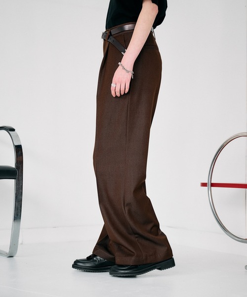 SELLE GLANT（セレグランテ）の「DENIM-LIKE SEMI-WIDE STRAIGHT SLACKS / デニムライクセミワイドストレートスラックス（スラックス・メンズ・ダークブラウン/ブラック/ダークインディゴブルー・SMALL/LARGE/MEDIUM）」の13枚目の写真