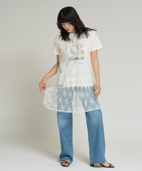 RU.TI.LE(ルチル)の「【RU.TI.LE】フラワーフォトプリントTシャツ(Tシャツ/カットソー・レディース・ホワイト/チャコールグレー・MEDIUM)」の20枚目の写真