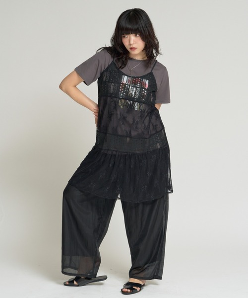 RU.TI.LE(ルチル)の「【RU.TI.LE】フラワーフォトプリントTシャツ(Tシャツ/カットソー・レディース・ホワイト/チャコールグレー・MEDIUM)」の4枚目の写真