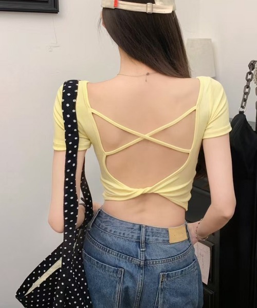 d.i.a トップス 背中ガン開き カットソー F セール】背中開きカップ付き半袖Tシャツクロップド（Tシャツ