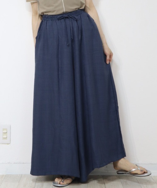 DISKEEN SURE(ディスキーンシュアー)の「たっぷり贅沢用尺使い きれいめスカーチョ ワイドパンツ(その他パンツ・レディース・ブルー/ベージュ/チャコール/ネイビー/ブラック/キャメル・FREE)」の14枚目の写真