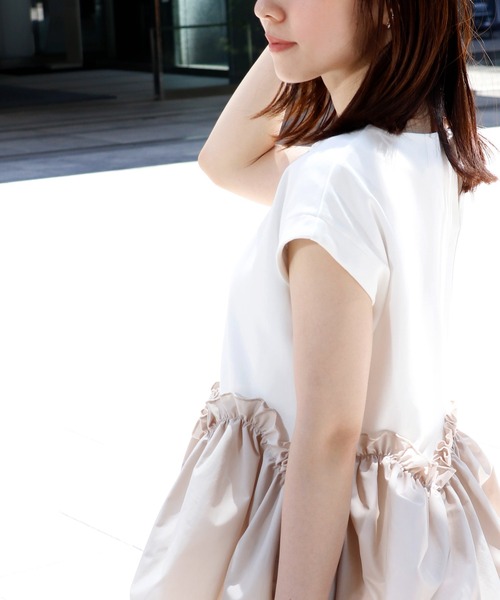 Sirin(シリン)の「ドッキングペプラムデザイントップス(シャツ/ブラウス・レディース・ブラック/ベージュ/オフホワイト・FREE)」の9枚目の写真