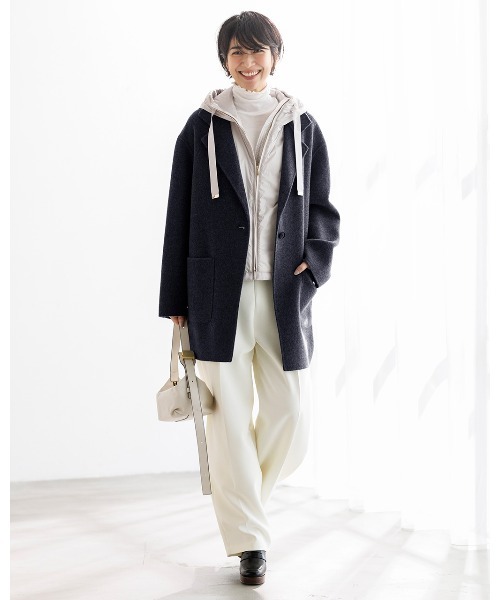 DoCLASSE( ドゥクラッセ)の「ストレッチWクロス・カーブパンツ(その他パンツ・レディース・オフホワイト/ダークネイビー・11/13/9)」の3枚目の写真