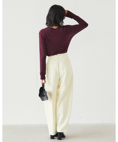 DoCLASSE( ドゥクラッセ)の「ストレッチWクロス・カーブパンツ(その他パンツ・レディース・オフホワイト/ダークネイビー・11/13/9)」の5枚目の写真