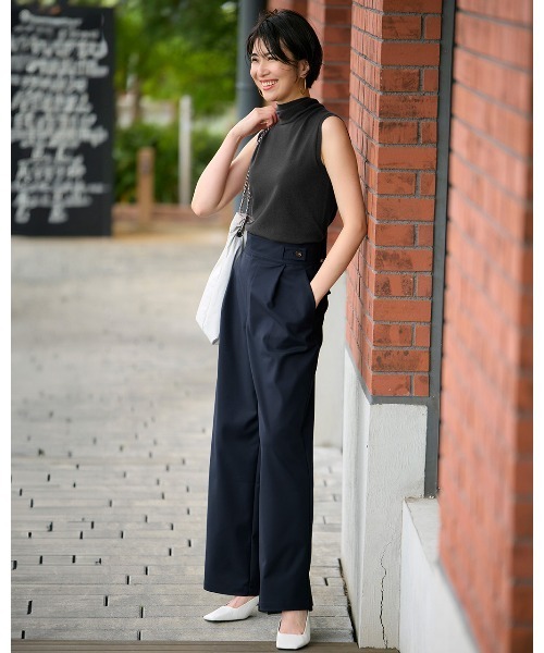 DoCLASSE( ドゥクラッセ)の「ストレッチWクロス・カーブパンツ(その他パンツ・レディース・オフホワイト/ダークネイビー・11/13/9)」の12枚目の写真