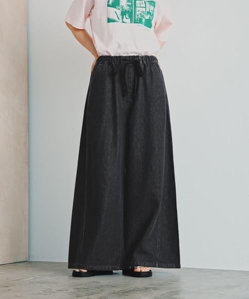 LEPSIM(レプシィム)の「スーパーワイドデニムパンツ 878906(デニムパンツ・レディース・ブルー/ブラック/インディゴブルー・TALL/FREE)」の2枚目の写真