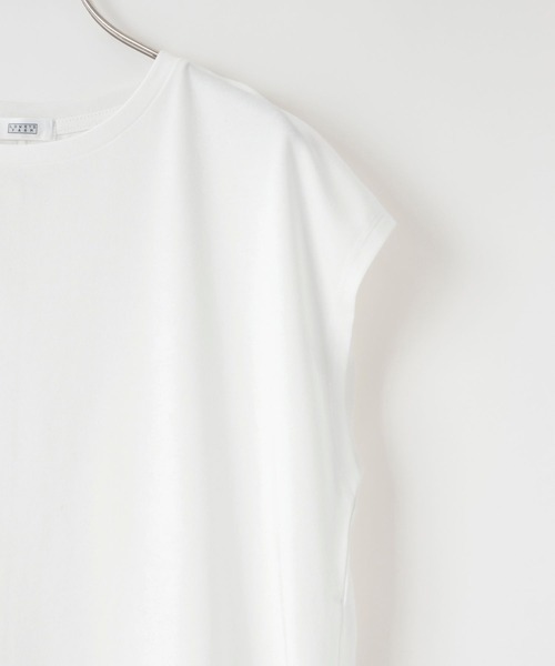 LOWRYS FARM(ローリーズファーム)の「【接触冷感】ベーシックノースリーブ 1043004(Tシャツ/カットソー・レディース・ピンク/ブルー/ホワイト/ブラック・FREE)」の6枚目の写真