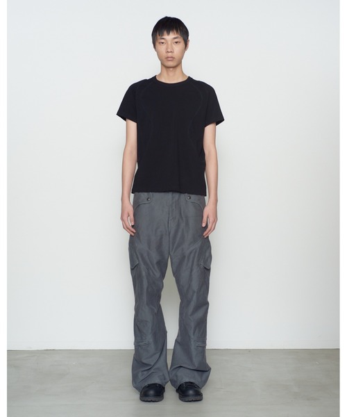 NVRFRGT(ネヴァーフォーゲット)の「PANNELD HALF SLEEVE T-SHIRT(Tシャツ/カットソー・メンズ・ホワイト/ダークブラック/ブラウン/ブラック・2/1)」の5枚目の写真