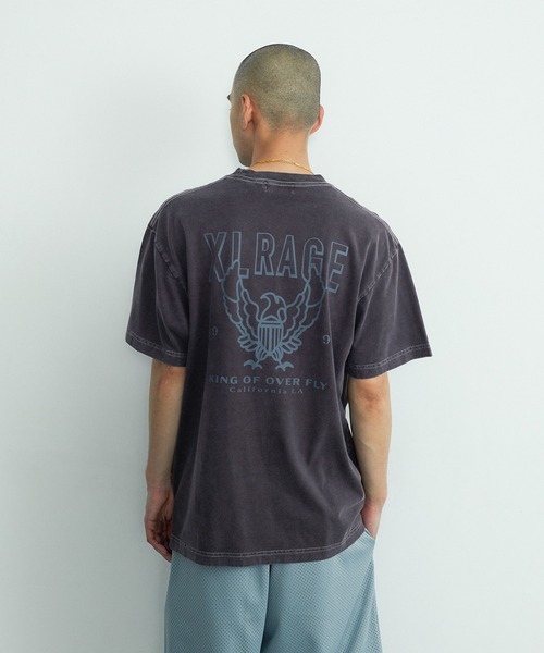 XLARGE(エクストララージ)の「XL RAGE S/S TEE(Tシャツ/カットソー・メンズ・ブラック/ブラウン/ネイビー・M/L/XL/S)」の1枚目の写真