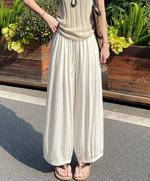 AMAJI（アマジ）の「テンセルリネン バルーンパンツ（その他パンツ・レディース・ホワイト/ベージュ/ネイビー/ブラウン・SMALL/MEDIUM/LARGE/X-LARGE）」の3枚目の写真
