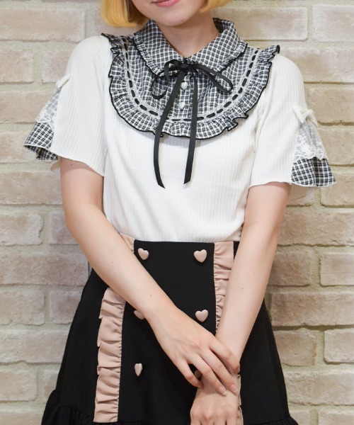 axes femme POETIQUE(アクシーズファムポエティック)の「ヨークフリルブロッキングPO(Tシャツ/カットソー・レディース・ピンク/ホワイト/ブラック・MEDIUM)」の1枚目の写真