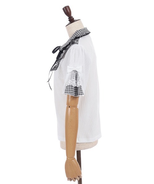 axes femme POETIQUE(アクシーズファムポエティック)の「ヨークフリルブロッキングPO(Tシャツ/カットソー・レディース・ピンク/ホワイト/ブラック・MEDIUM)」の10枚目の写真