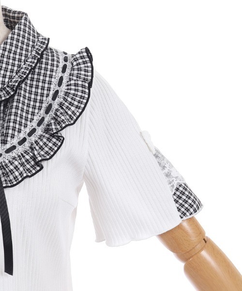 axes femme POETIQUE(アクシーズファムポエティック)の「ヨークフリルブロッキングPO(Tシャツ/カットソー・レディース・ピンク/ホワイト/ブラック・MEDIUM)」の14枚目の写真