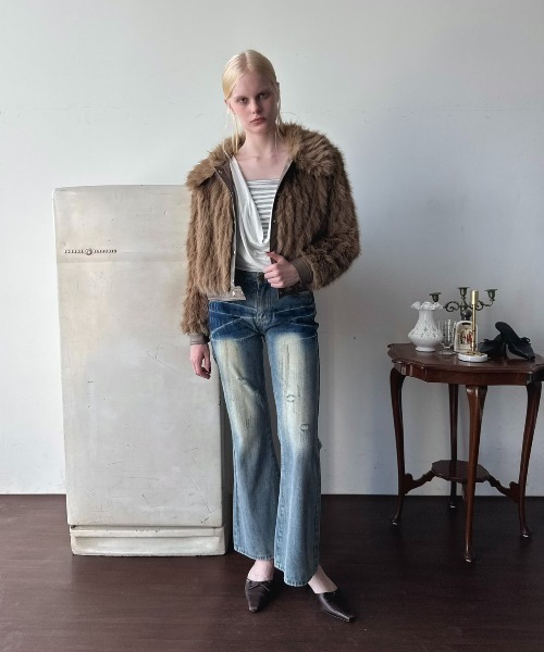 SHAGGIE(シャギー)の「ダメージデザインフレアデニム(デニムパンツ・レディース・ライトブルー・SMALL/MEDIUM)」の8枚目の写真