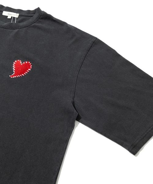 Revo.(レボ)の「Revo./レヴォ ハートエンブロイ ピグメント加工 SS Tee(Tシャツ/カットソー・メンズ・ブラック/その他1・LARGE/MEDIUM)」の11枚目の写真