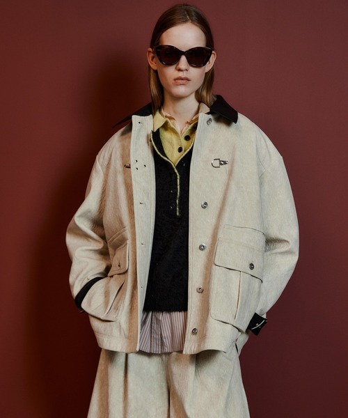 MAISON SPECIAL(メゾンスペシャル)の「【2026Autumn PRE-ORDER】Haircalf-Like Utility Jacket/ハラコライクユーティリティージャケット(ブルゾン・レディース・ベージュ/グリーン・FREE)」の1枚目の写真