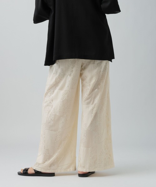 LEPSIM(レプシィム)の「2WAYレースパッチワークパンツ 1017903(その他パンツ・レディース・ブラック/オフホワイト・FREE)」の5枚目の写真