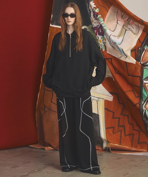 MAISON SPECIAL(メゾンスペシャル)の「《UNISEX》Stitching Prime-Wide Track Pants/ステッチワークプライムワイドスポーティーパンツ【MAISON SPECIAL/メゾンスペシャル】(その他パンツ・メンズ・ブラック/チャコールグレー/ライトグリーン・0/1/2)」の11枚目の写真