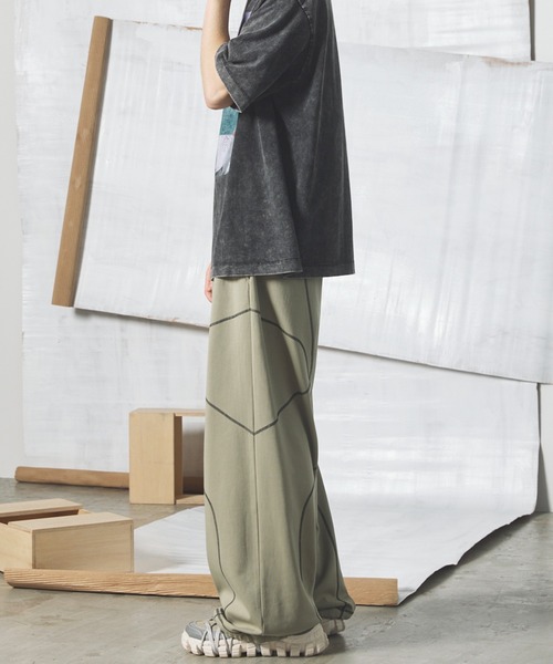 MAISON SPECIAL(メゾンスペシャル)の「《UNISEX》Stitching Prime-Wide Track Pants/ステッチワークプライムワイドスポーティーパンツ【MAISON SPECIAL/メゾンスペシャル】(その他パンツ・メンズ・ブラック/チャコールグレー/ライトグリーン・0/1/2)」の19枚目の写真