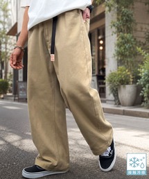 Java（ジャバ）の「チノパンツ（チノパンツ）」